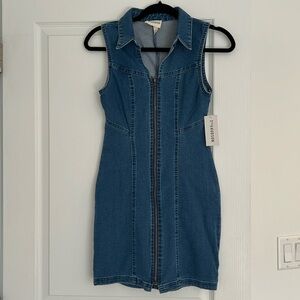 Denim zip up dress size small